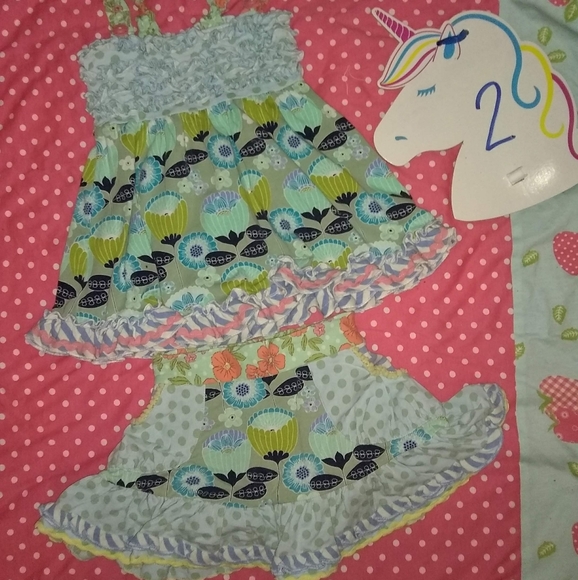 Matilda Jane size 2 tunic & skort set